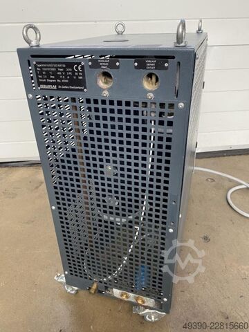 Universal temperature control unit with electric heating and connections for external cooling, circu REGLOPLAS 90M/10/SG73/D K/RT50