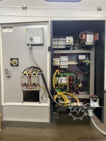 Universal temperature control unit with electric heating and connections for external cooling, circu REGLOPLAS 90M/10/SG73/D K/RT50