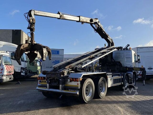 Containertransport (haakarmsysteem) Volvo FM 370 + Euro 5 + Palfinger Z-Q170 Crane + 30to...