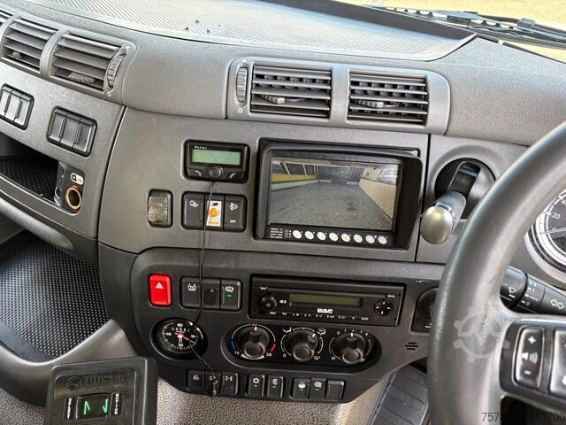 Vozidlo pro svoz odpadu DAF CF 290 + VUILNISWAGEN + 6X2 + LIFT/STUUR AS + E...