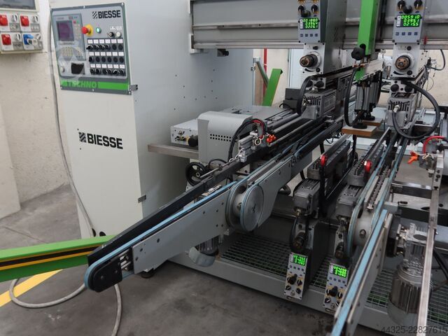 Foratrice a passaggio continuo BIESSE TECHNO FDT