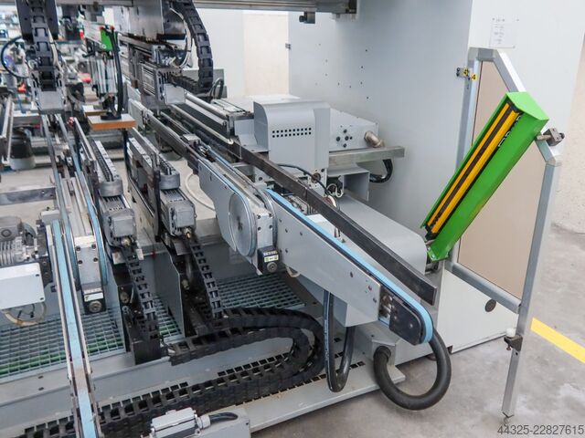 Foratrice a passaggio continuo BIESSE TECHNO FDT