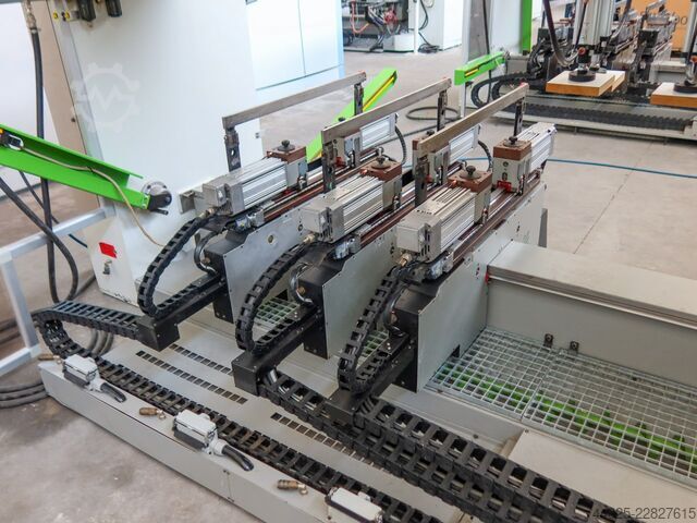Foratrice a passaggio continuo BIESSE TECHNO FDT