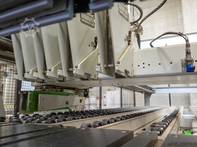 Sega per pannelli - alimentazione dal davanti SELCO WN 610