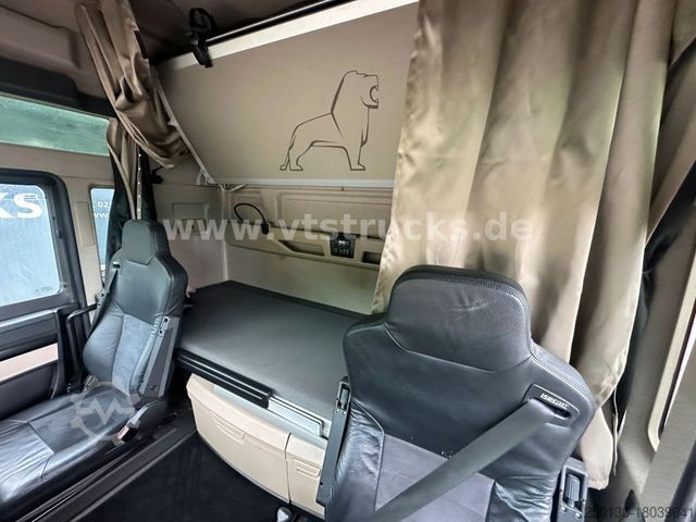 Standard tractor unit MAN TGX 26.500 6x2 Blatt-/Luft, Euro6