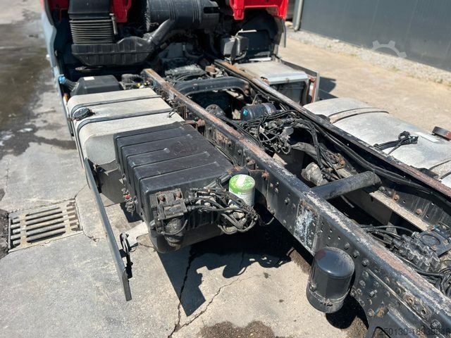 Chasis de camión MAN TGX 24.400 6x2 Euro 6 Fahrgestell