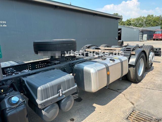 Telaio camion MERCEDES-BENZ Actros 2540 6x2 Lenk-/Lift Fahrgestell *NEU*