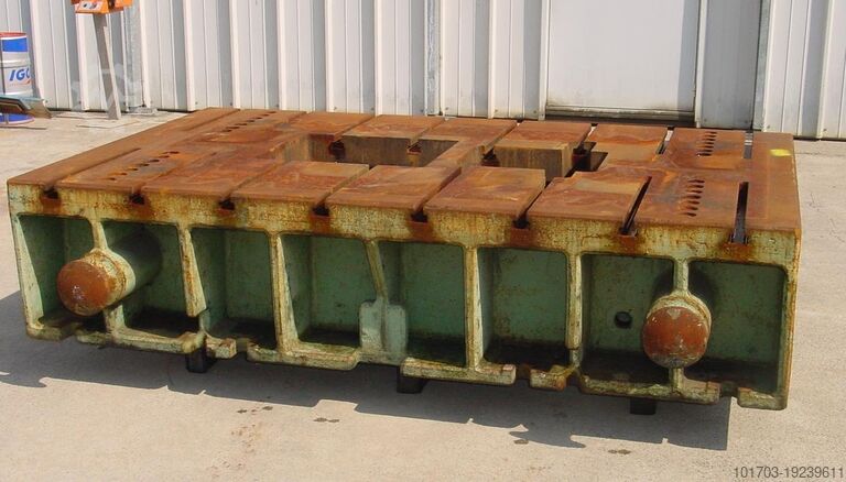 Gegoten bed Taque fonte rainurée - Floor Plate 2410 x 1500 x 550 mm - No 1