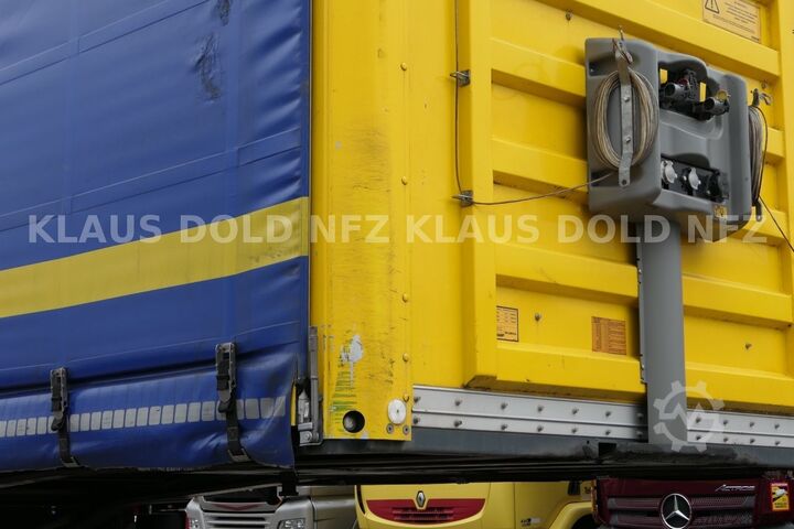 Otevřený návěs s plachtou FRUEHAUF Pritsche Plane SAF Achsen Liftachse
