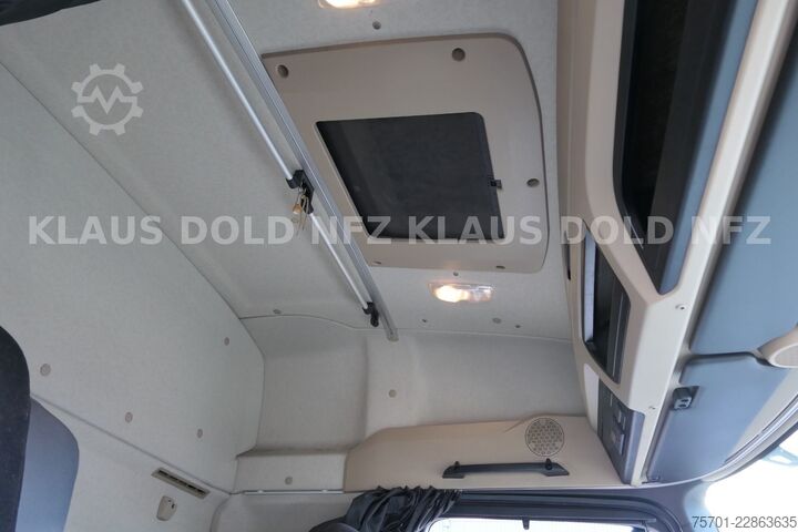 Skříňový nákladní automobil MERCEDES-BENZ Actros 1842L Koffer Vollluft LBW Euro 6