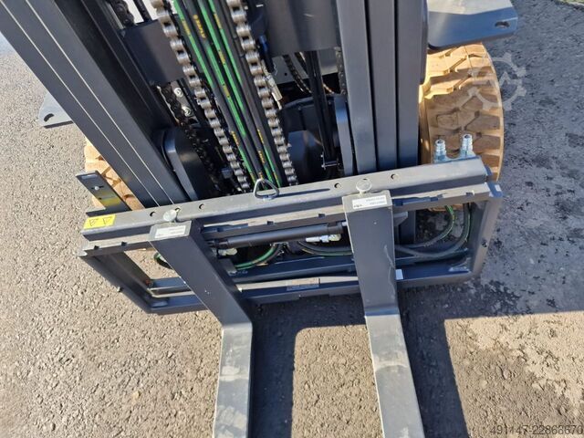Elektrisk 4 -hjulig gaffeltruck Baoli KBE 25 G1