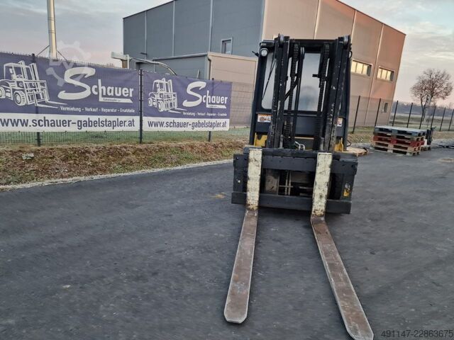 Dieseltruck Yale GDP45SVX5 V2214
