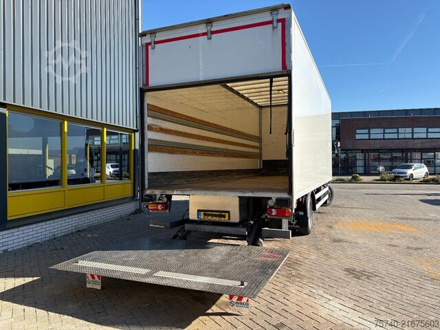 Bőrönd Iveco 120E 210 + DHOLLANDIA LIFT + EURO 6 + 12T + 5x ...