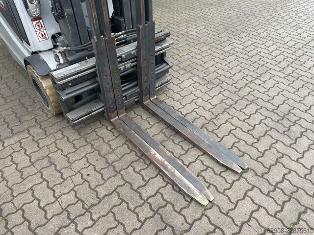 Furcă dublă pentru paleți Kaup 2T429