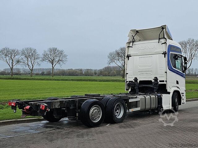 Fahrgestell mit Fahrerhaus SCANIA R500 6X2*4 WB 4750