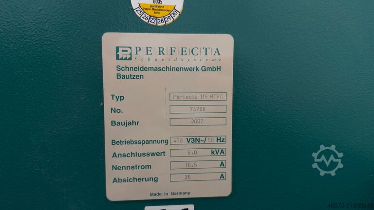 Guillotine cutter cutting line Perfecta 115 HTVC mit Peripherie