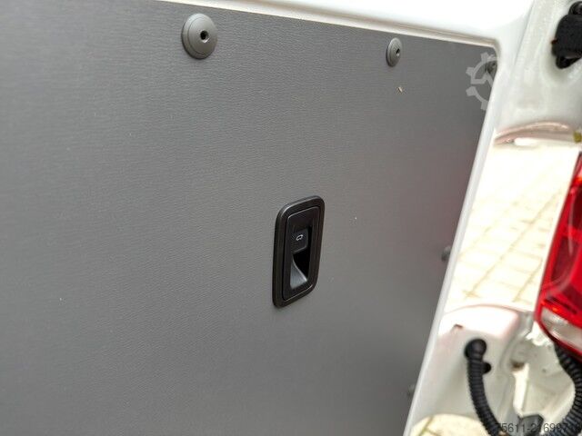 Dobozos furgon VW T6.1 TDI KR HECKTÜREN RF-KAMERA 2xPDC HOLZBODEN+++