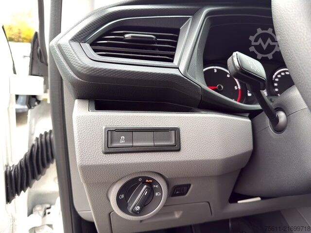 Dobozos furgon VW T6.1 TDI KR HECKTÜREN RF-KAMERA 2xPDC HOLZBODEN+++