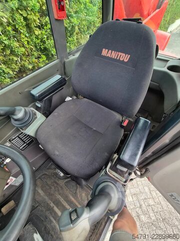  Manitou MRT 2540+