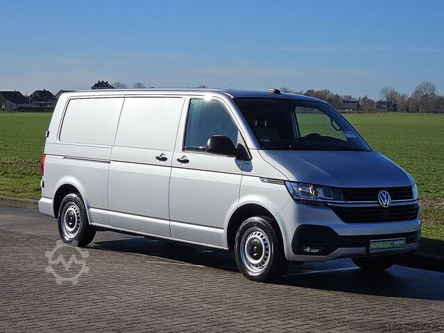 Bestelauto VW TRANSPORTER 2.0 TDI L2H1 Navi Trekhaak!