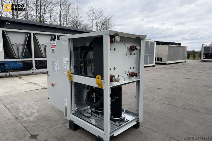 Soğutucu/ısı pompası New Сhiller / Heat pump CLIMAVENETA 55.9/62.8 KW | With warranty