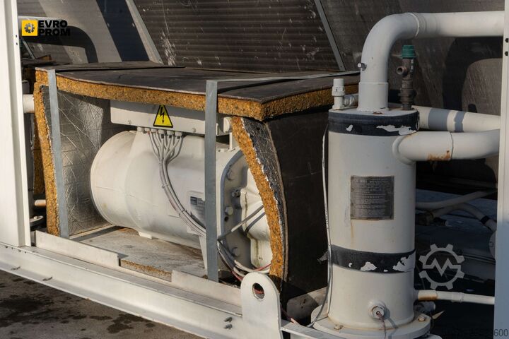 Refrigerador Used Aircooled chiller TRANE RTAD125 447.2 KW. 2006 yom