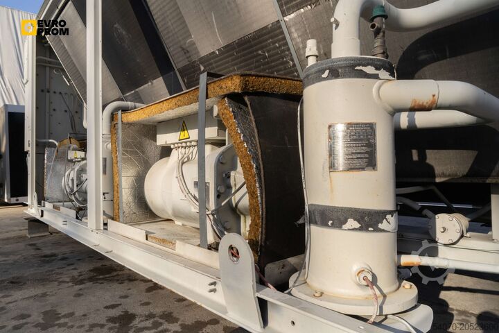 Refrigerador Used Aircooled chiller TRANE RTAD125 447.2 KW. 2006 yom