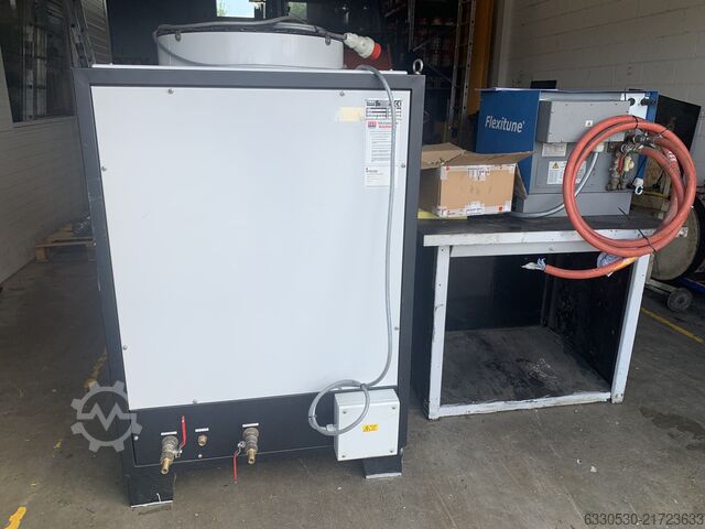 Indukční napájecí zdroj Radyne® Flexitune® IGBT Flexitune 39