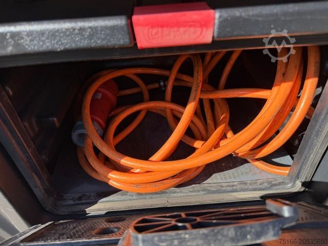 Ψυγείο φορτηγό MERCEDES-BENZ ATEGO 1524 L Kühlkoffer 6,30 m LBW 1 T*NL 7,8 T