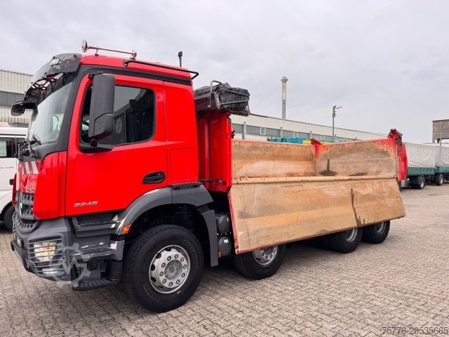 Τρίπλευρο ανατρεπόμενο φορτηγό MERCEDES-BENZ 3246 K  Actros 8x4 Meiller  Bordmatik