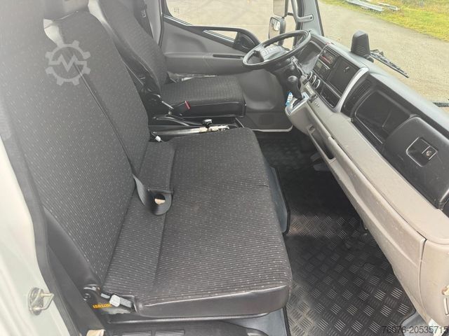 Carrinha basculante trilateral FUSO 7 C 18 Kipper Meiller Kran Palfinger PK 7000