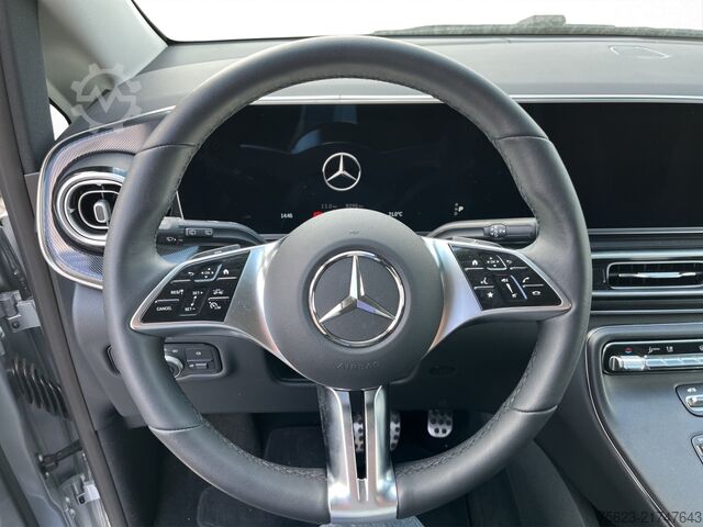 Minibusz Mercedes-Benz V 220 d STYLE LED AHK Lenkradh. Distr.