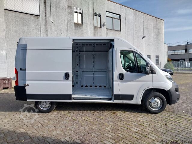 Furgon blaszak Citroen Jumper 33 BlueHDi 140 S&S PM-TM Furgone