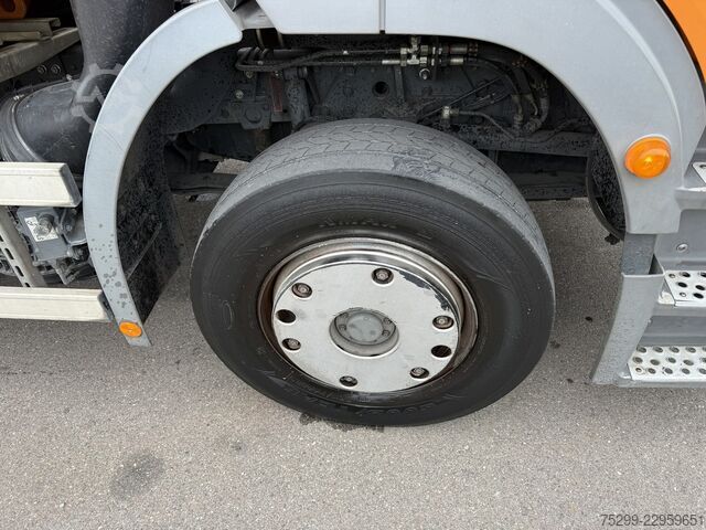 Axor 2533 6x2*4 Ochsner Mercedes-Benz Axor 2533 6x2*4 Ochsner