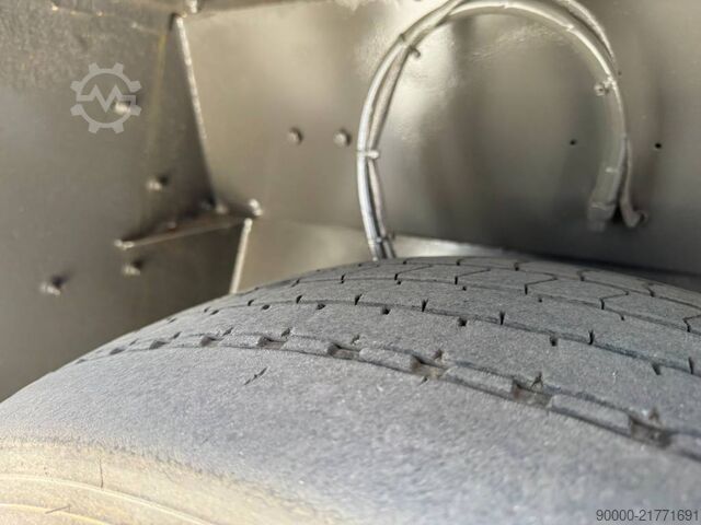 Terminal tractor Terberg TT222