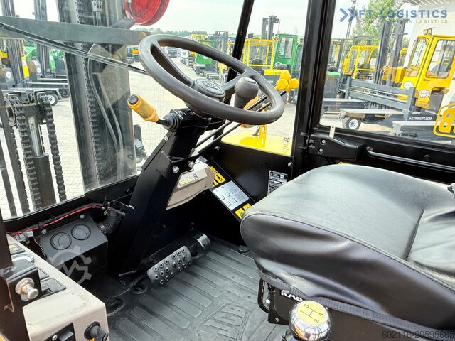 Terénní vysokozdvižný vozík JCB 940 / TRIPLEX 4500 / FREE-LIFT NEW TIRES