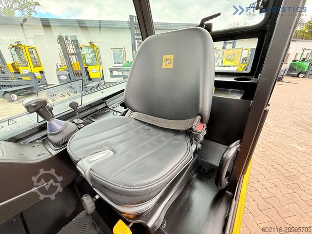 Teleskopický manipulátor JCB TLT35D / DIESEL / CAB / NEW TYRES / 4450