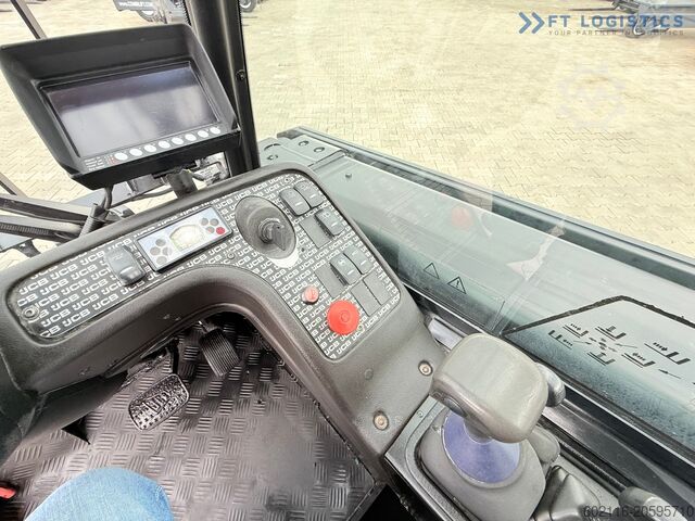 Teleskopický manipulátor JCB TLT35D / DIESEL / CAB / NEW TYRES / 4450