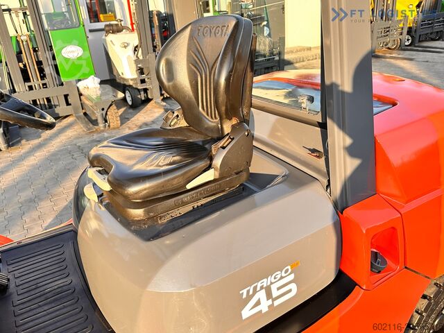 Vorkheftruck Toyota 42-4FD40 / DIESEL / 4500KG / DUPLEX / FO