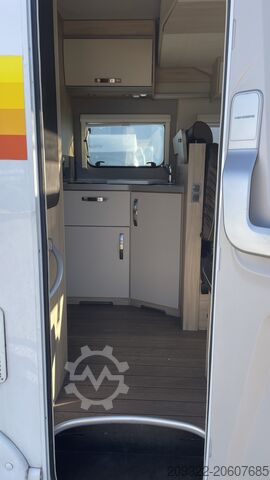 Delintegrerad husbil Fiat Ducato Carasuite 650 MF 5 | 5 Posti Letto | Semintegrato