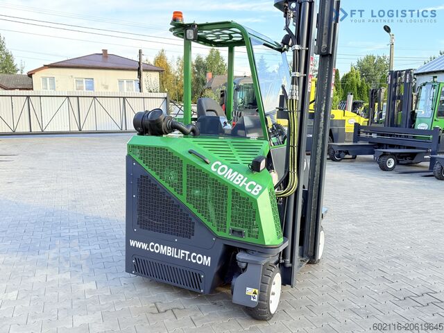Carretilla elevadora multidireccional Combilift C2500CB DIESEL TRIPLEX 5500 FREE LIFT