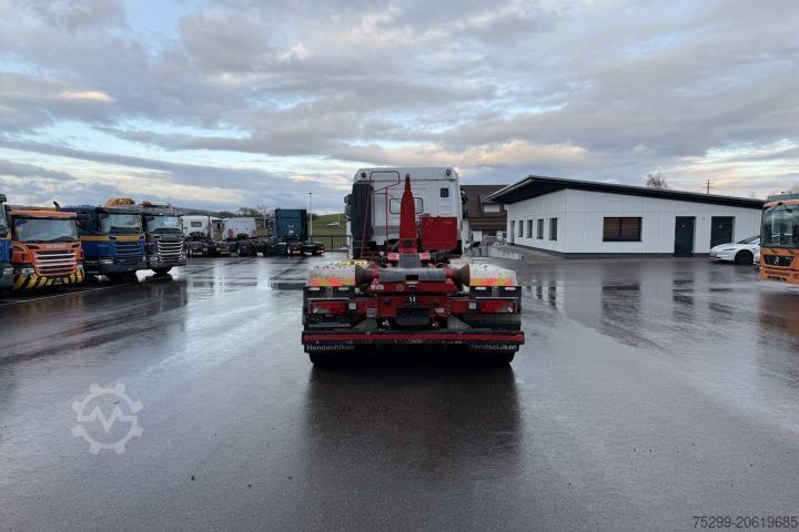 Haakarm vrachtwagen Iveco 340X51Z X-Way 8x4 Hiab / Swiss-Vehicle