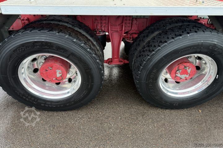 Haakarm vrachtwagen Iveco 340X51Z X-Way 8x4 Hiab / Swiss-Vehicle