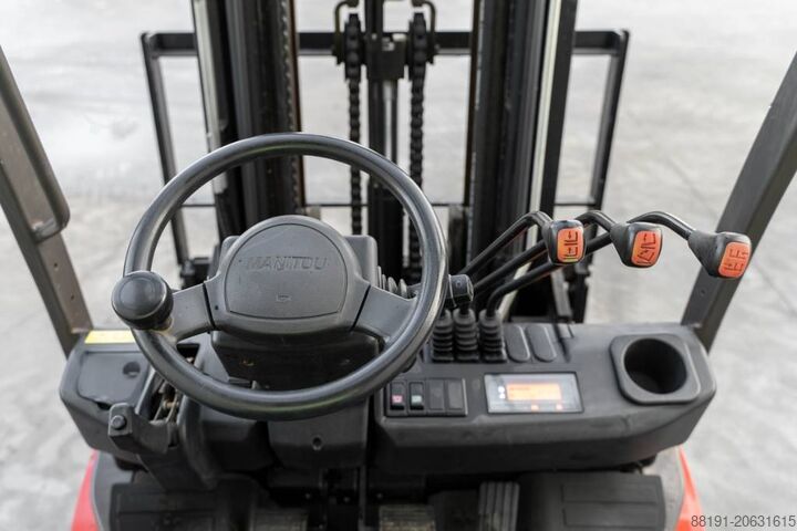 Gabelstapler Manitou MI 25 D