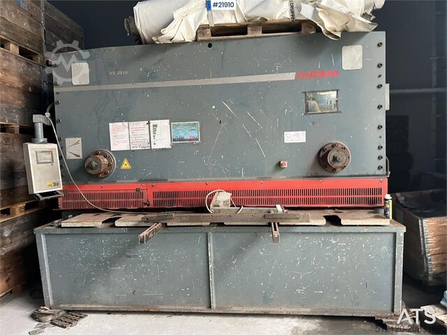 Baumaschine  Durmazlar ys3016 saks til stålplater