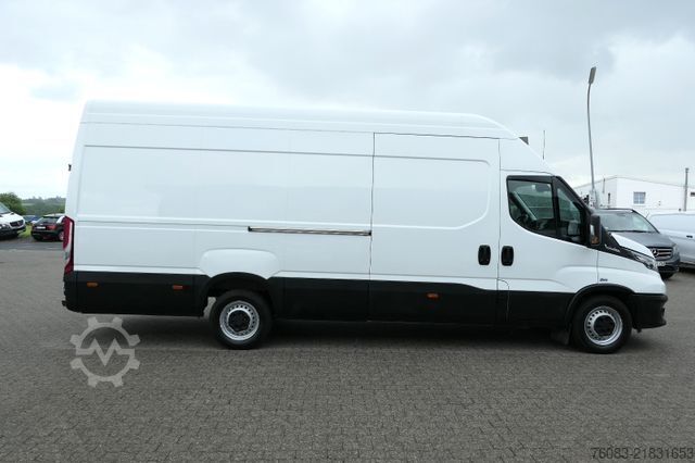Bestelwagen met verhoogd dak IVECO Daily35-160 Maxi H3 extraHoch2,1m Hi-Matik Klima