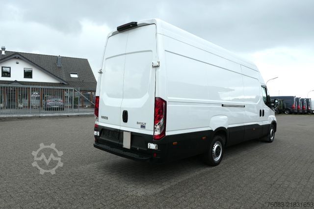 Bestelwagen met verhoogd dak IVECO Daily35-160 Maxi H3 extraHoch2,1m Hi-Matik Klima