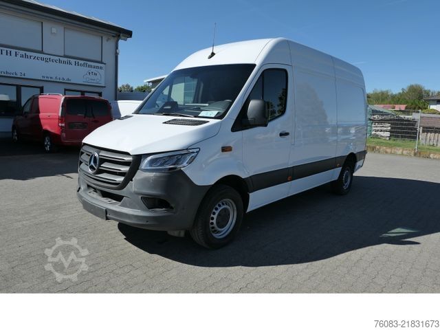 Dodávka s vysokou střechou MERCEDES-BENZ Sprinter 317 CDI L2H2 Klima Navi 9G-Tronik MOPF