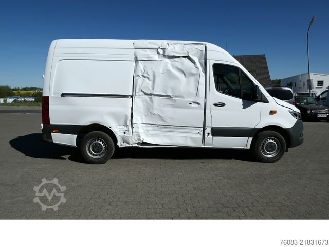 Dodávka s vysokou střechou MERCEDES-BENZ Sprinter 317 CDI L2H2 Klima Navi 9G-Tronik MOPF