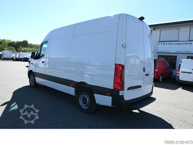 Dodávka s vysokou střechou MERCEDES-BENZ Sprinter 317 CDI L2H2 Klima Navi 9G-Tronik MOPF